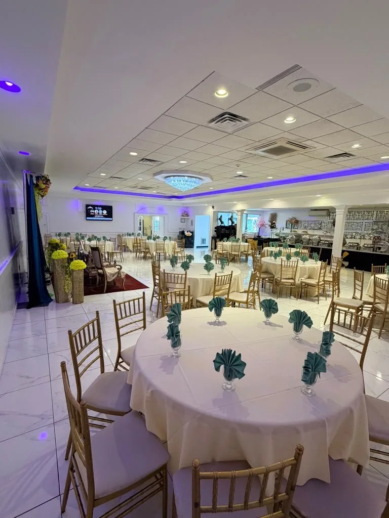 Shahnawaz Palace, business photo 2